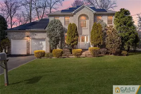 49 Spring St, Edison, NJ 08820 photo 2