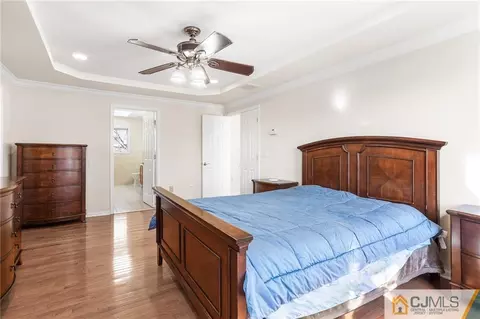 49 Spring St, Edison, NJ 08820 photo 27