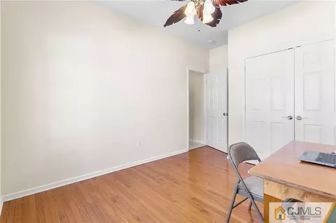 49 Spring St, Edison, NJ 08820 photo 20