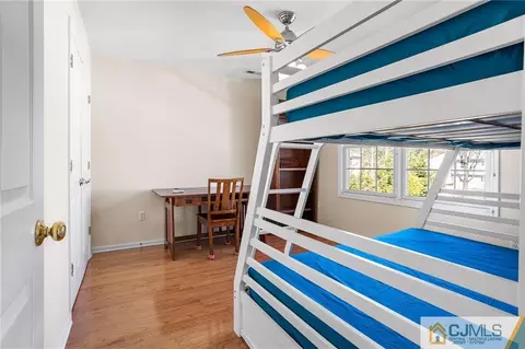 49 Spring St, Edison, NJ 08820 photo 34