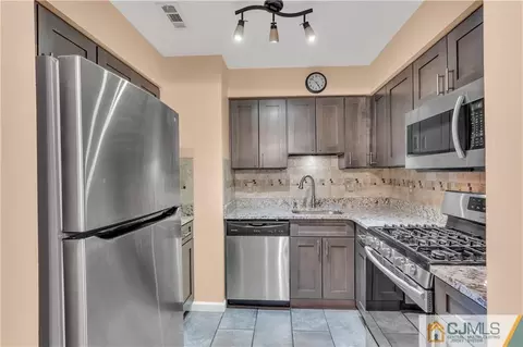 115 Wallace St #115, Edison, NJ 08817 photo 12