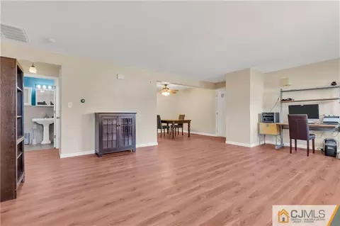 115 Wallace St #115, Edison, NJ 08817 photo 4
