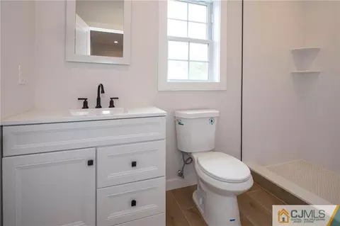 67 Ovington Ave, Edison, NJ 08817 photo 22