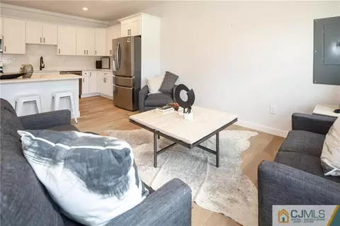 67 Ovington Ave, Edison, NJ 08817 photo 15