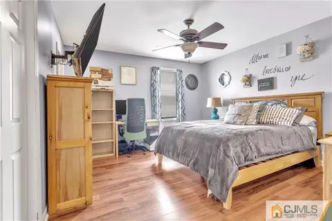 21 E Pleasant Ave, Sewaren, NJ 07077 photo 14