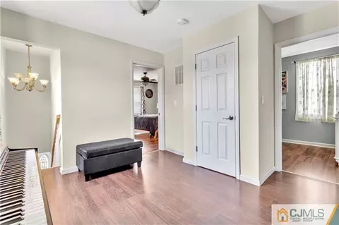 21 E Pleasant Ave, Sewaren, NJ 07077 photo 13