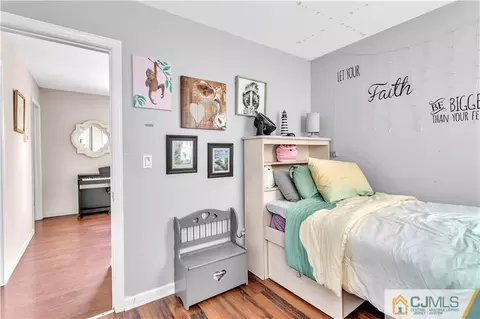 21 E Pleasant Ave, Sewaren, NJ 07077 photo 16
