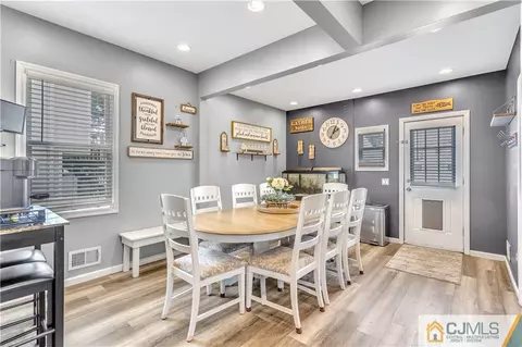 21 E Pleasant Ave, Sewaren, NJ 07077 photo 8