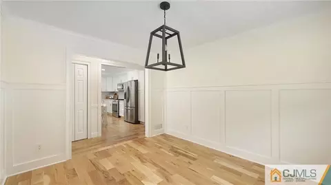 4 Milton Pl, Middlesex, NJ 08846 photo 13