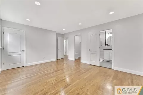 18 Dellview Dr, Edison, NJ 08820 photo 19