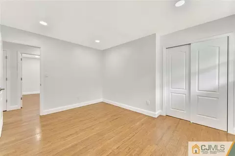 18 Dellview Dr, Edison, NJ 08820 photo 15