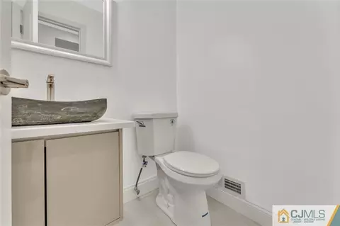 18 Dellview Dr, Edison, NJ 08820 photo 27