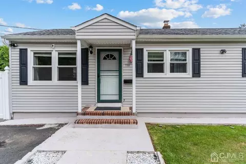 118 Cap Ln, Middlesex, NJ 08846 photo 5