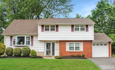 17 Starlit Dr, Middlesex, NJ 08846 photo 1
