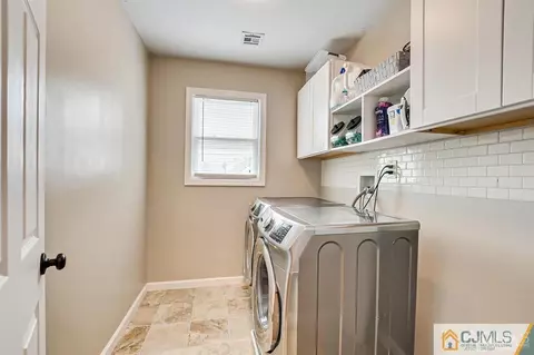 144 Sewaren Ave, Sewaren, NJ 07077 photo 24
