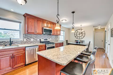 144 Sewaren Ave, Sewaren, NJ 07077 photo 7