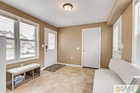 144 Sewaren Ave, Sewaren, NJ 07077 photo 25