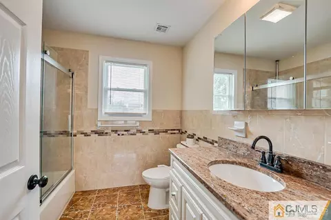 144 Sewaren Ave, Sewaren, NJ 07077 photo 19