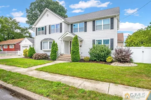 144 Sewaren Ave, Sewaren, NJ 07077 photo 2