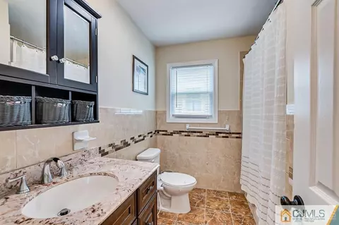 144 Sewaren Ave, Sewaren, NJ 07077 photo 14