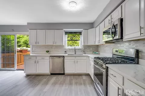 111 Pendleton Pl, Old Bridge, NJ 08857 photo 10