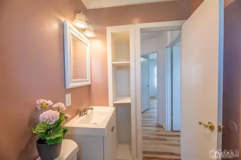 5 Pelham Ave, Edison, NJ 08817 photo 20