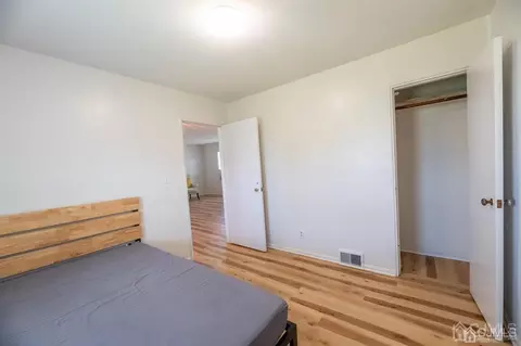 5 Pelham Ave, Edison, NJ 08817 photo 24