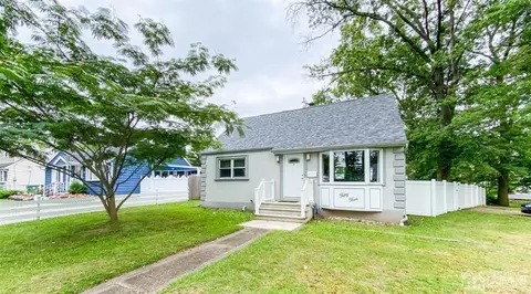 54 Morgan Dr, Edison, NJ 08817 photo 1
