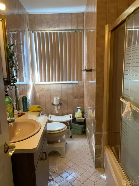 85 Gaskill Ave, Edison, NJ 08817 photo 17