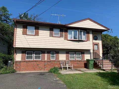 85 Gaskill Ave, Edison, NJ 08817 photo 2