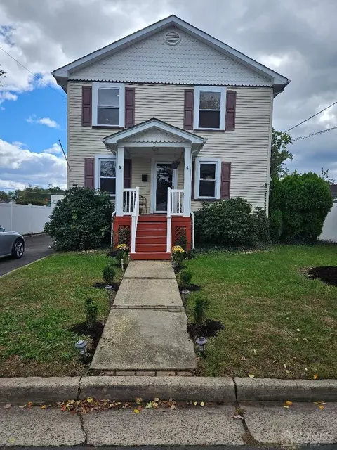 2 Anne St, Middlesex, NJ 08846 photo 1