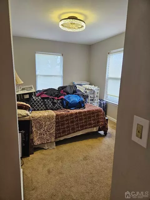 2 Anne St, Middlesex, NJ 08846 photo 17