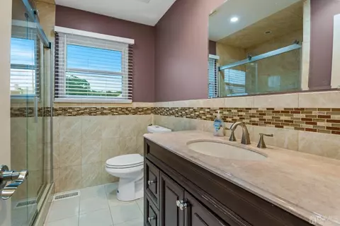 2 Thatcher Ct, Edison, NJ 08820 photo 35