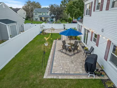 2 Thatcher Ct, Edison, NJ 08820 photo 8