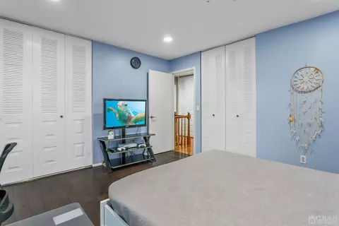 2 Thatcher Ct, Edison, NJ 08820 photo 38