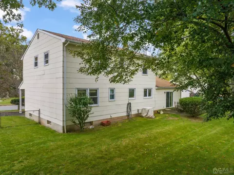 8 Meredith Rd, Edison, NJ 08817 photo 34
