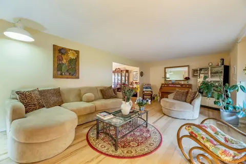 8 Meredith Rd, Edison, NJ 08817 photo 6