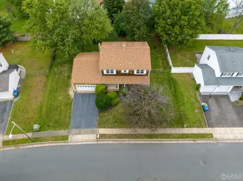 8 Meredith Rd, Edison, NJ 08817 photo 39