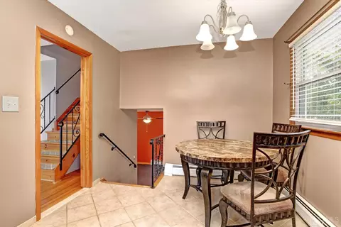 5 Weiss Dr, Middlesex, NJ 08846 photo 10