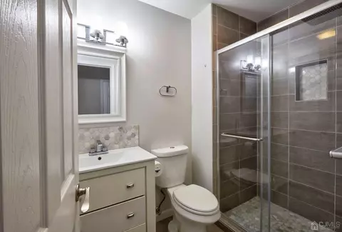 30 Matthew Dr, Ewing, NJ 08628 photo 18