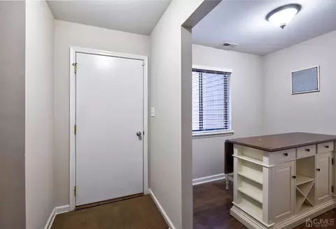 30 Matthew Dr, Ewing, NJ 08628 photo 3