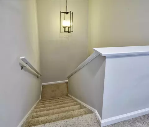 30 Matthew Dr, Ewing, NJ 08628 photo 12