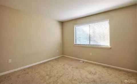 30 Matthew Dr, Ewing, NJ 08628 photo 19