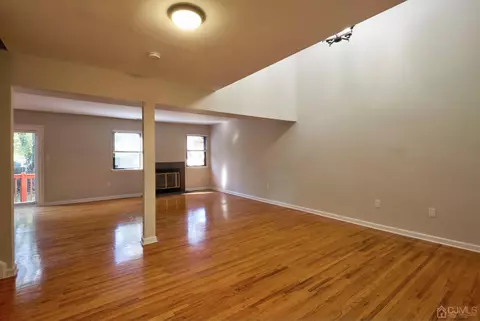30 Matthew Dr, Ewing, NJ 08628 photo 8