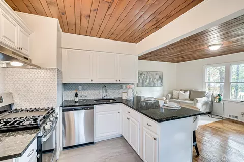99 Old Post Rd, Edison, NJ 08817 photo 10
