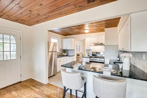99 Old Post Rd, Edison, NJ 08817 photo 12