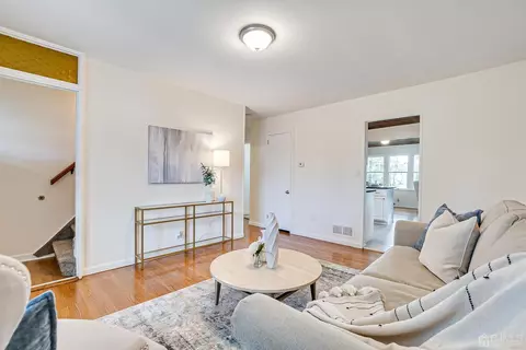 99 Old Post Rd, Edison, NJ 08817 photo 6