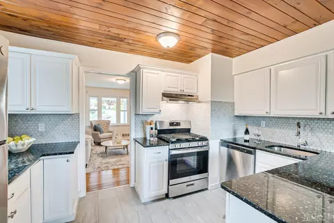 99 Old Post Rd, Edison, NJ 08817 photo 11