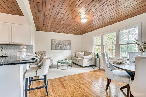 99 Old Post Rd, Edison, NJ 08817 photo 14