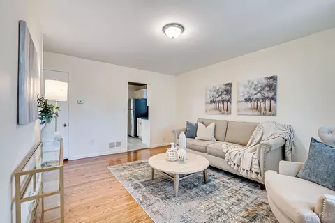 99 Old Post Rd, Edison, NJ 08817 photo 5